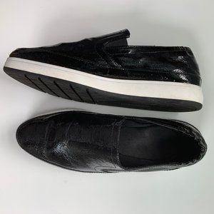 Donald J. Pliner Black Crinkle Leather Skater Shoe